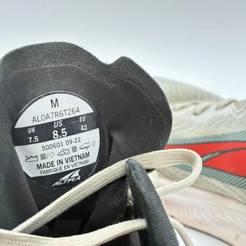 Altra Torin 6 Mens 8.5 Gray Red Running Shoes Zero Drop EGO MAX Pre Owned